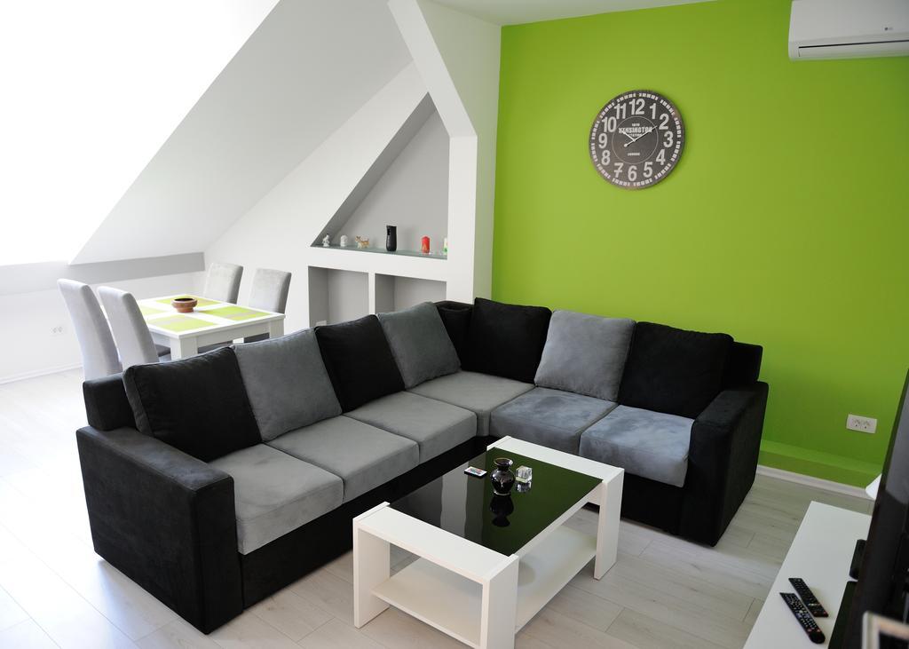 Apartment Vatra SJJ Exteriör bild